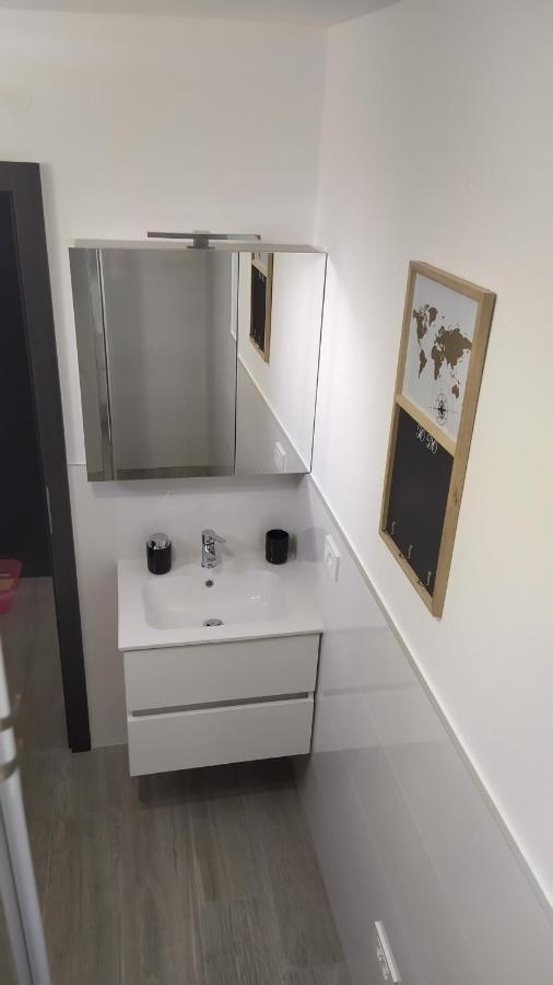 Apartments Dora 2 Bibinje Kültér fotó